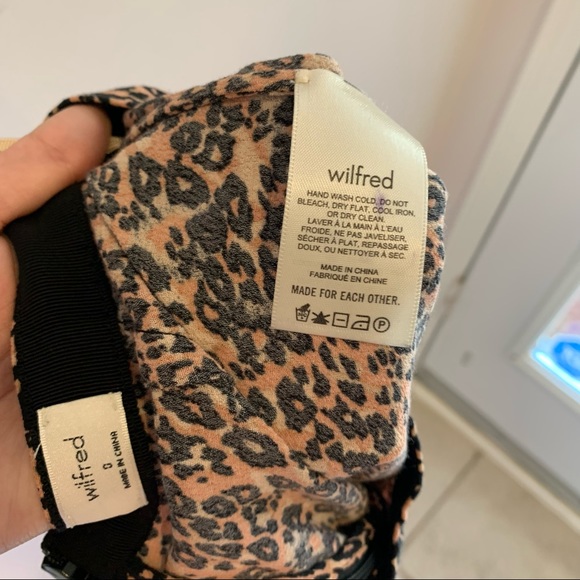 Aritzia Wilfred Leopard Midi Skirt (Prima/Tawny colour) - Picture 5 of 6